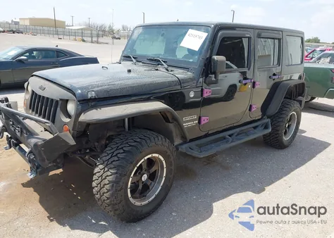 2013 Jeep Wrangler Unlimited Sport z USA, uszkodzony, nr VIN 1C4BJWDG9DL569109